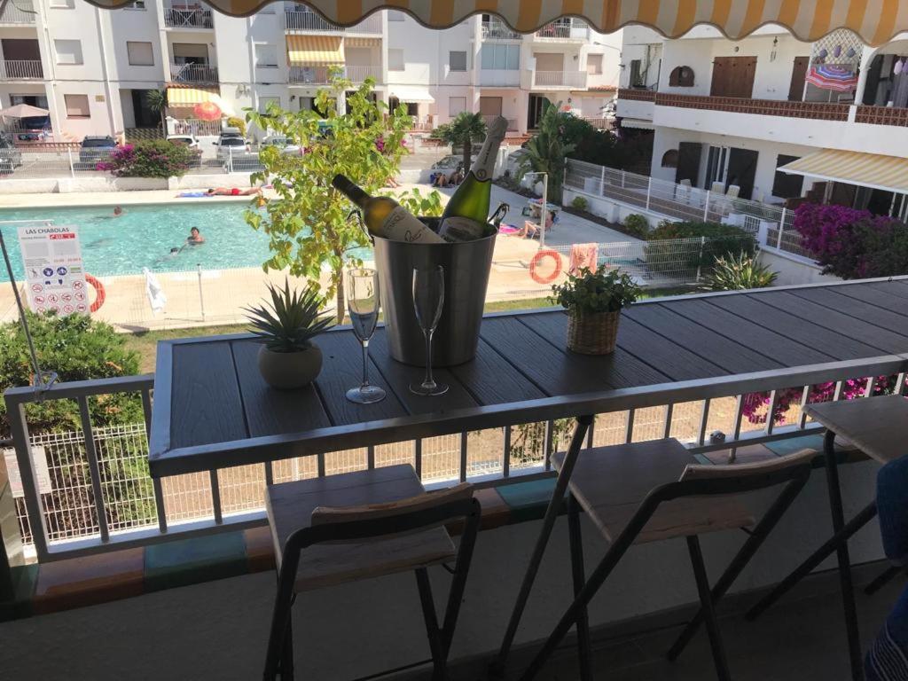 Le Canola Empuriabrava Port - 45M2 - Vue Piscine - Plage Centrale 500M- Parking Prive Gratuit Extérieur photo